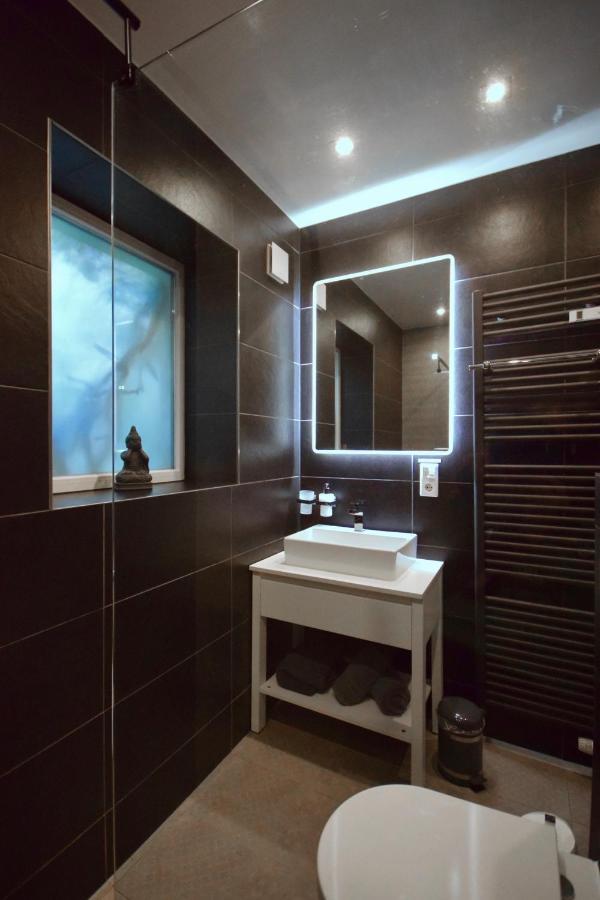 Jordan Executive Furnished Dusseldorf